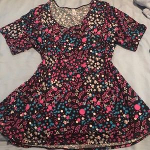 Lularoe Perfect T